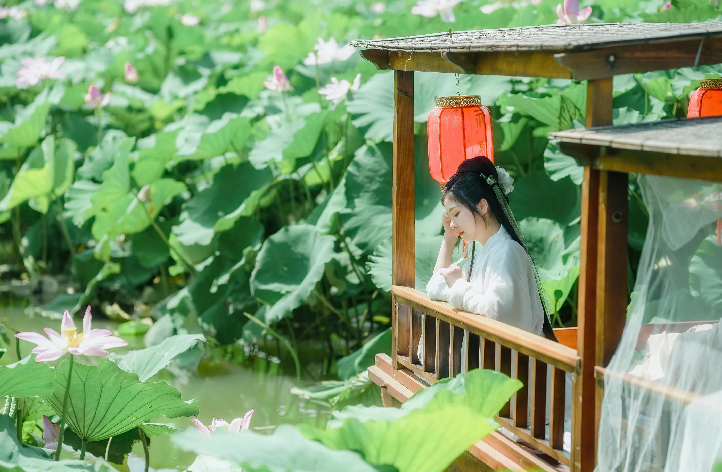 [YITUYU艺图语]2022.08.23 花开盛夏 墨墨 [22P]插图5